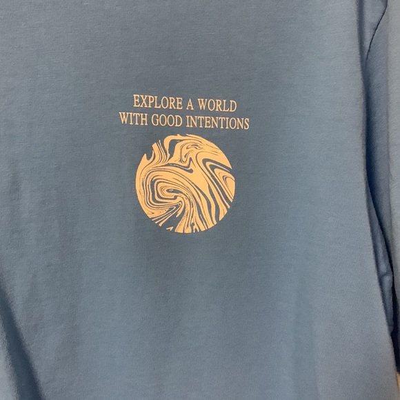 new light blue oversized t shirt - Picture 2 of 3